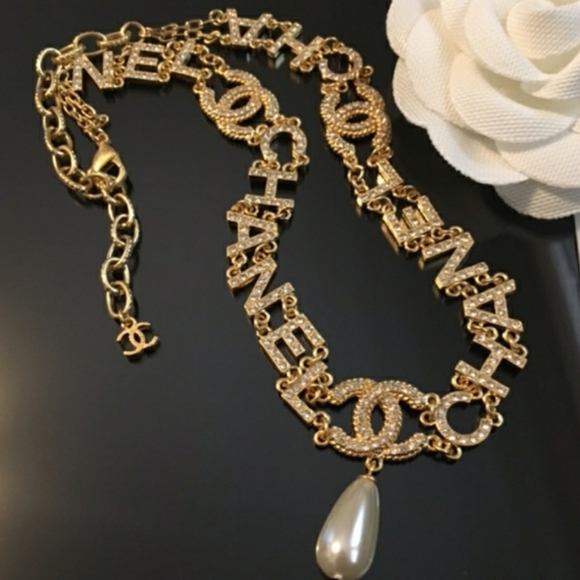 CHANEL Necklace - Picture 5 of 7